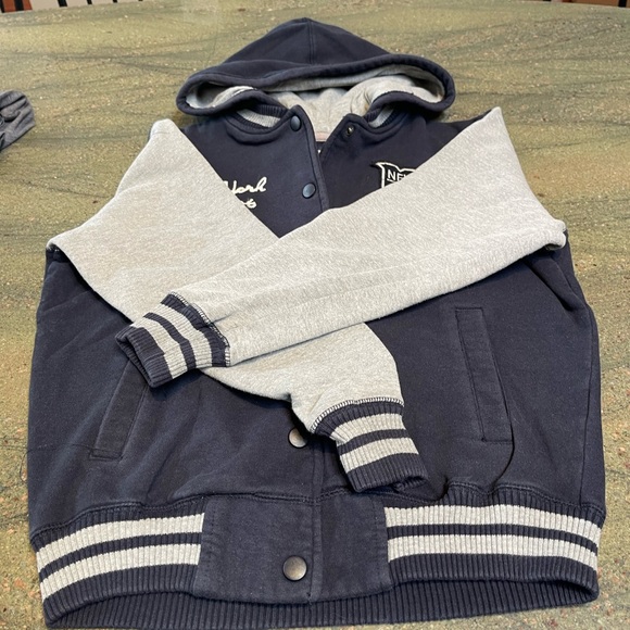 NY RANGERS OFFICIAL NFL est 1926 YTH M VINTAGE FLEECE JACKET W/HOOD - Picture 5 of 6